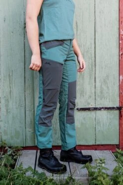 Lundhags "Makke Lt Ws Pant" - Jade/dark Agave -Günstiges Alpen Mode Geschäft 1124148 662 environment01